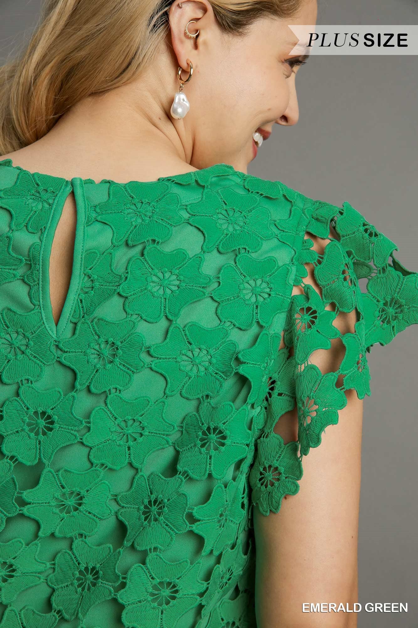 Bountiful Blooms Kelley Green Plus Top | Umgee Plus Size Kelley Green Floral Top