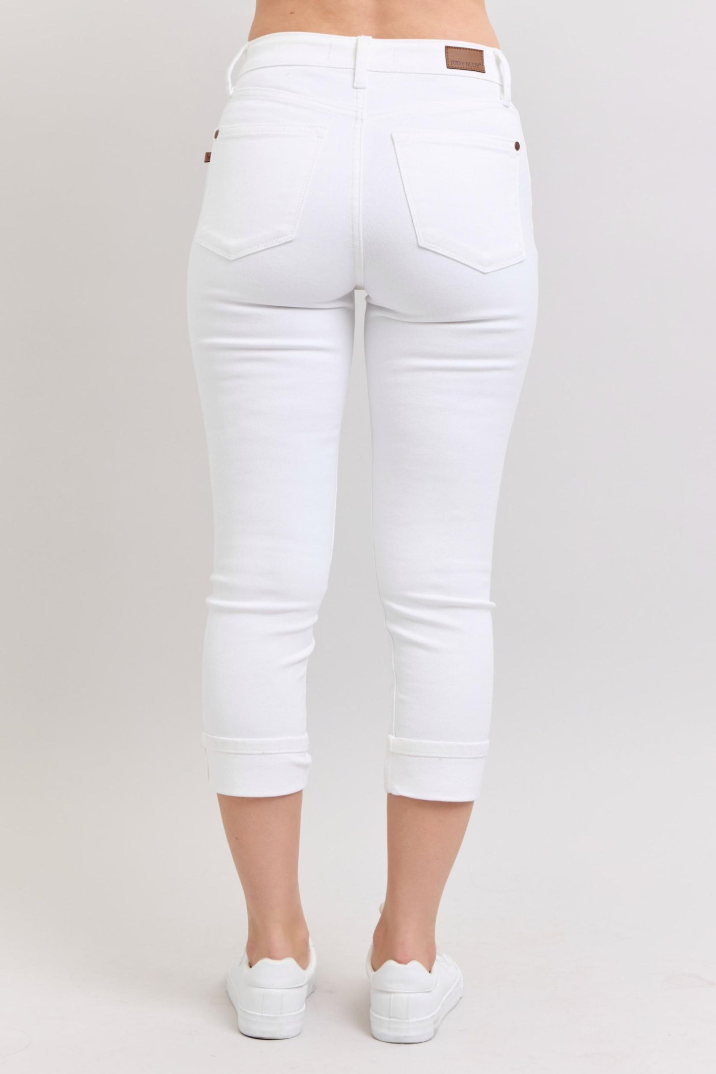 Crisp and Refreshing White Mid Rise Capris | Judy Blue White Mid Rise Capris