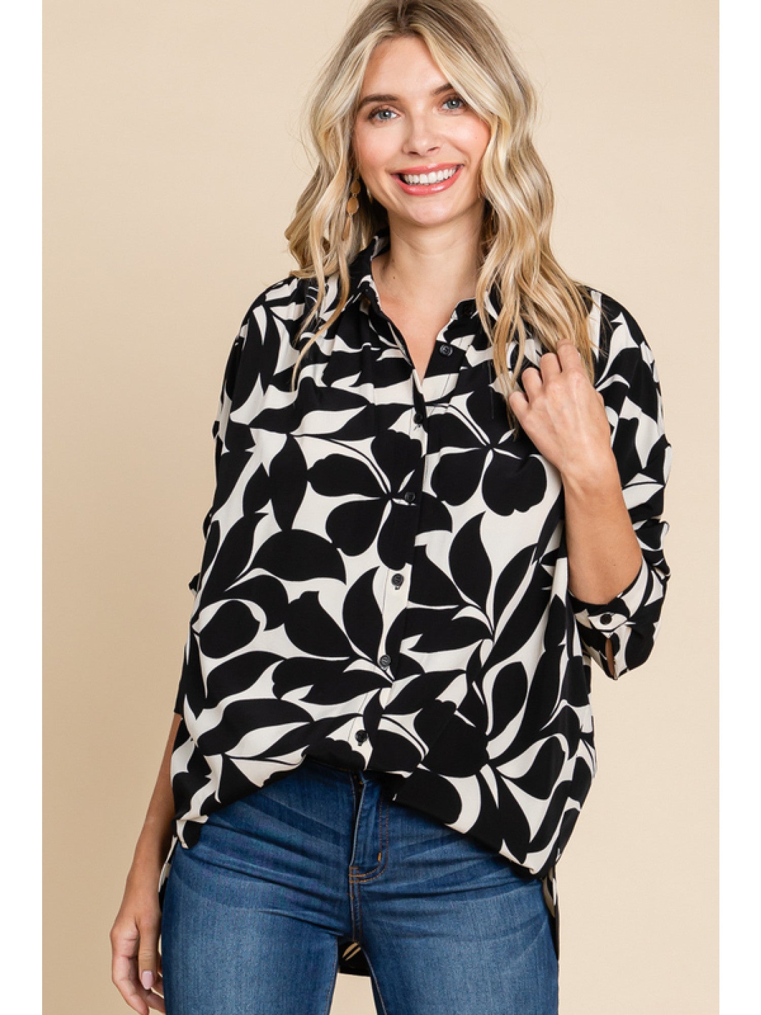 Feeling Fabulous Top | Non-Sheer Collared Floral Top