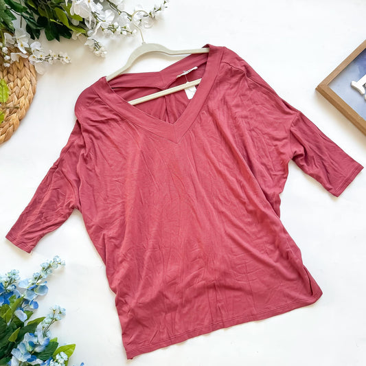 Take it Easy Top / Double V-Neck Top