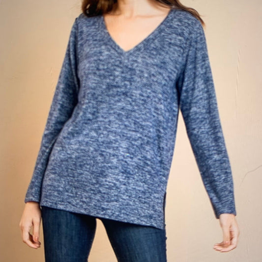 Feeling Fall Sweater | Heather Blue V-Neck Knit Top